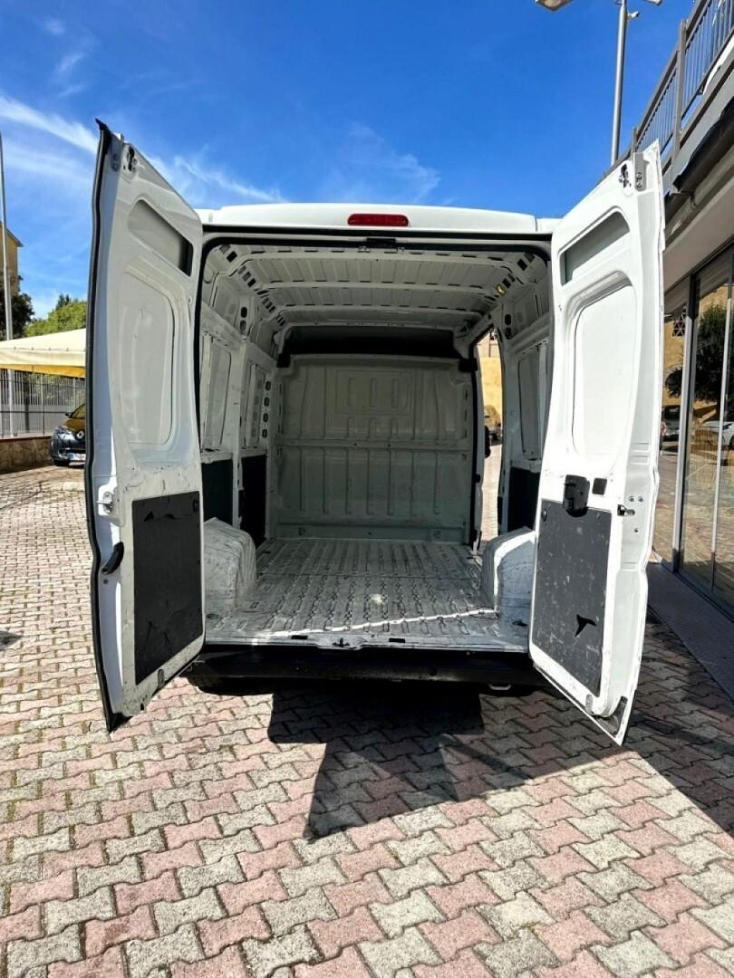 PEUGEOT Boxer 330 2.0 BlueHDi 130CV PM-TM Furgone