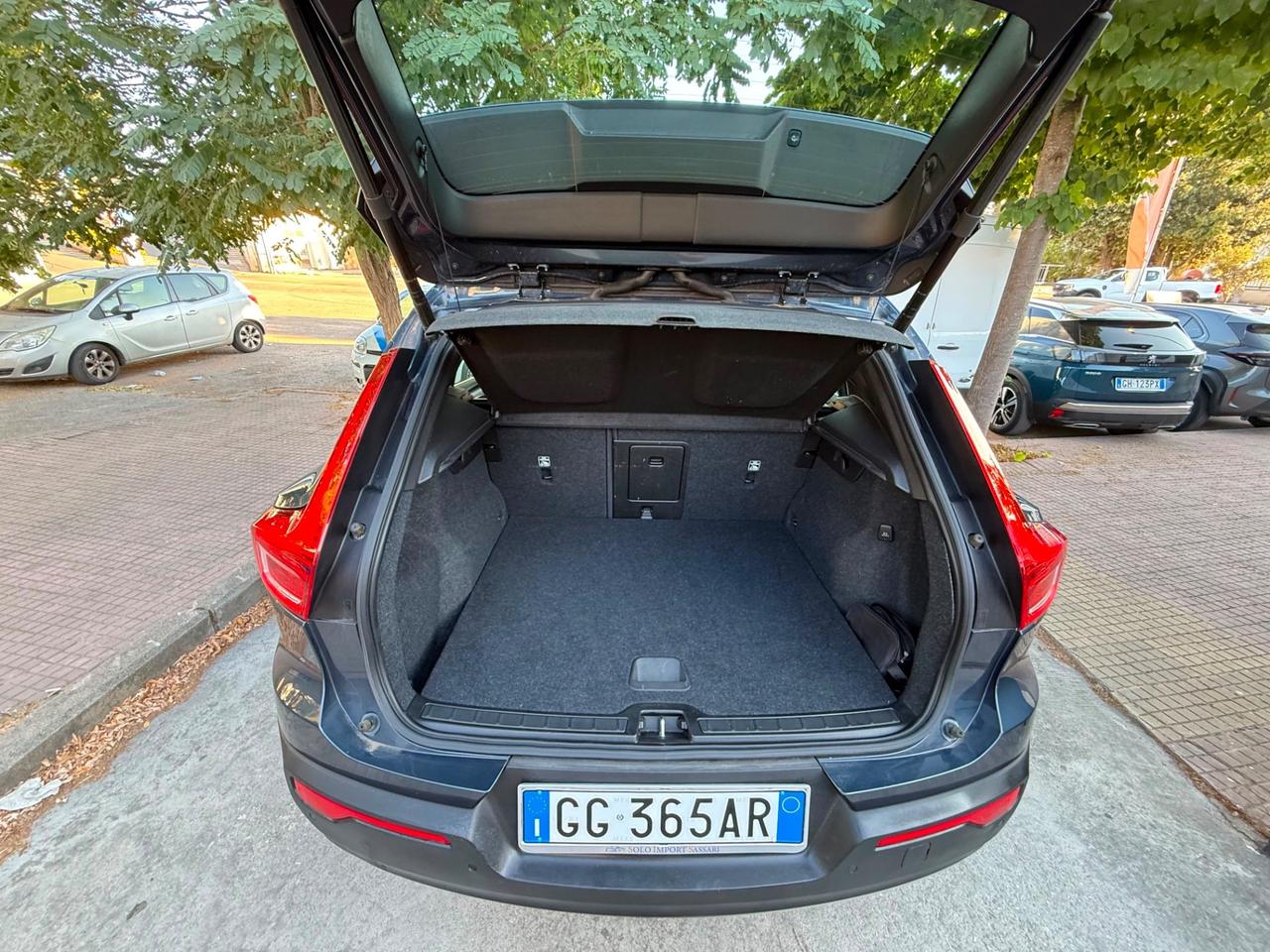 VOLVO XC40 km. 64.000! T5 Plug-in Hybrid