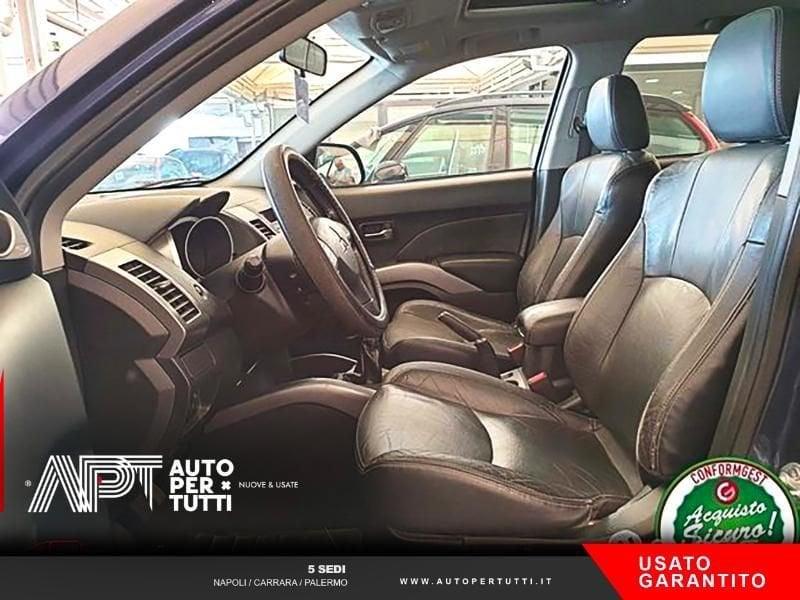 Mitsubishi Outlander Outlander 2.0 di-d Instyle 7p.ti dpf