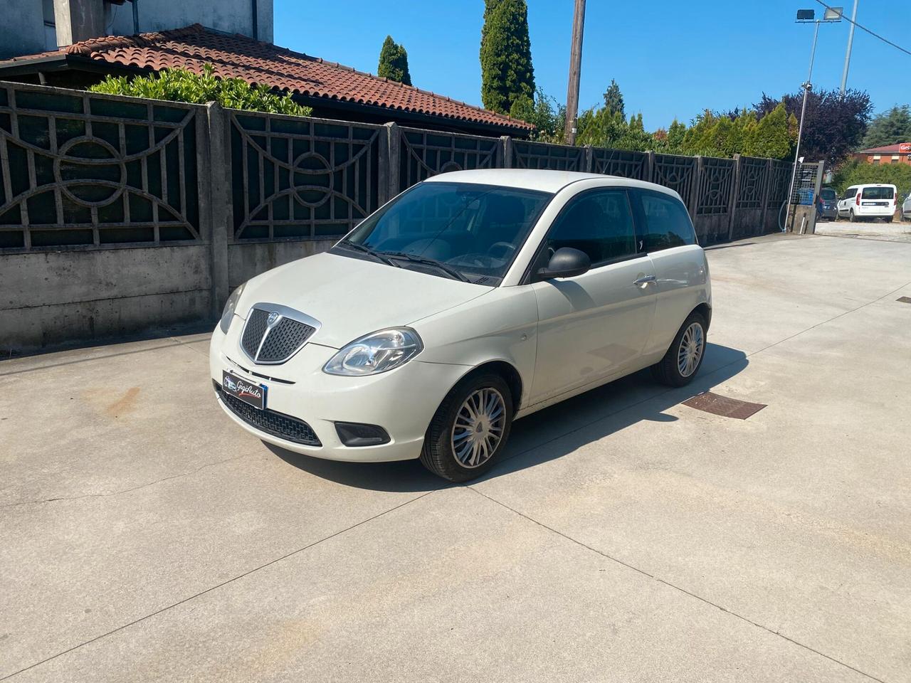 Lancia Ypsilon 1.2 Argento