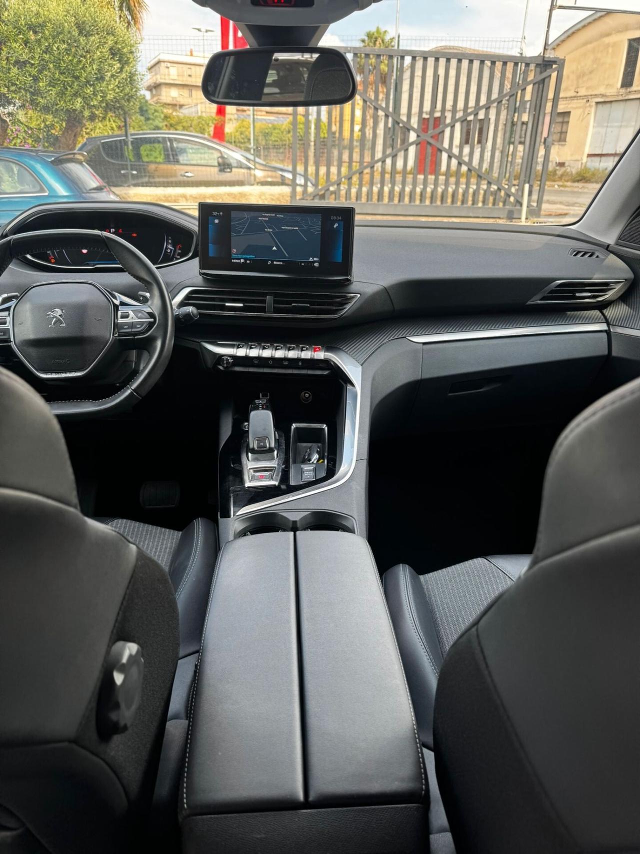 Peugeot 3008 BlueHDi 130 S&S EAT8 Allure