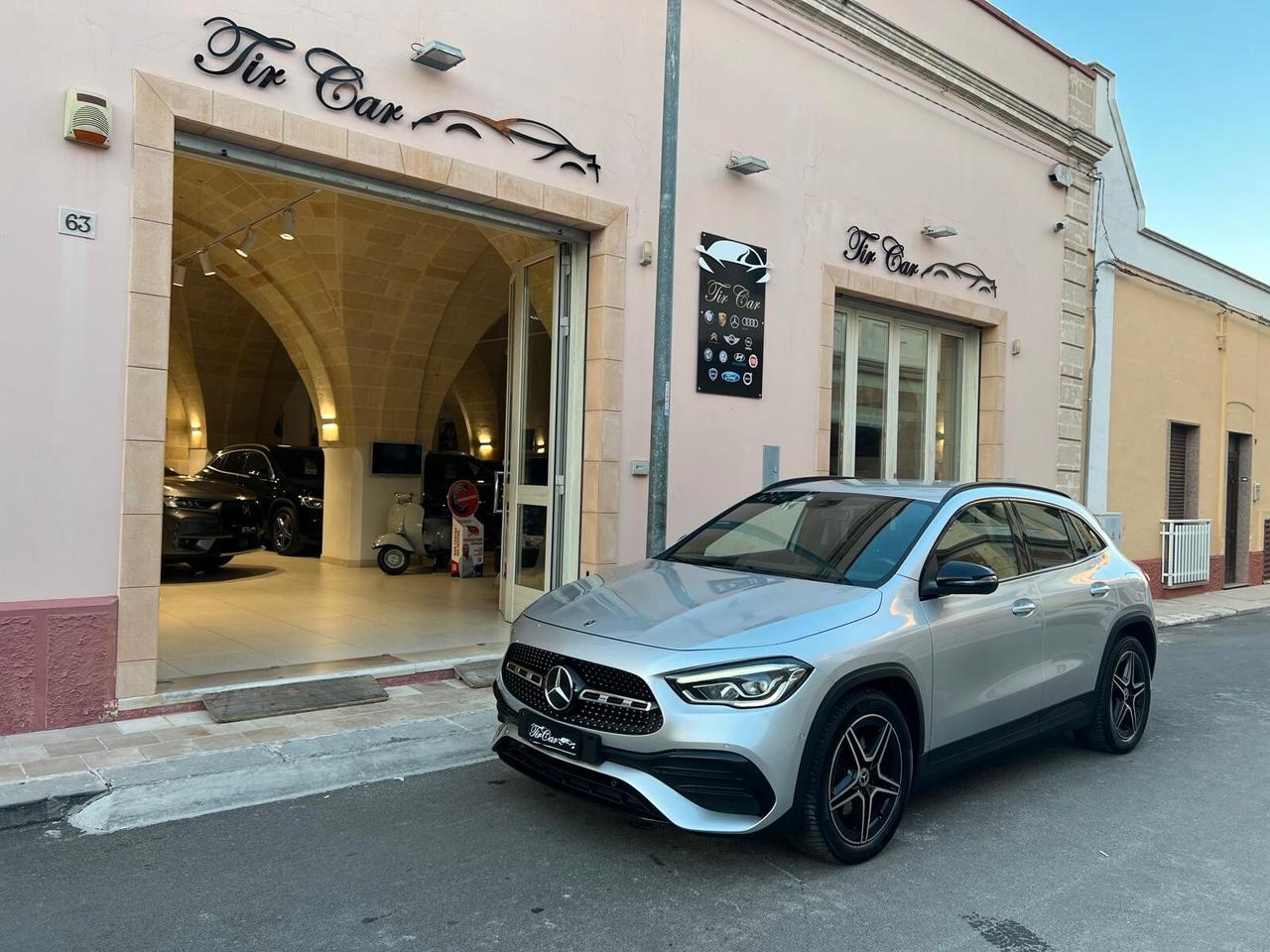 MERCEDES-BENZ GLA 200D PREMIUM 2.0 150CV PELLE NAVI CAM ANNO 2021
