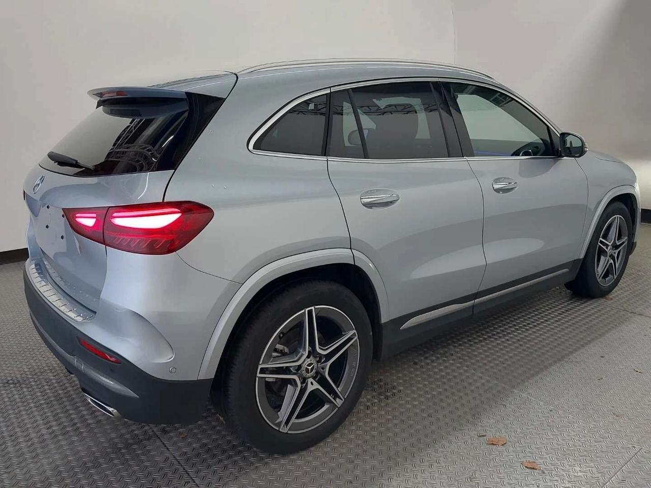 Mercedes-benz GLA 200 d Automatic AMG Line Premium PANORAMA