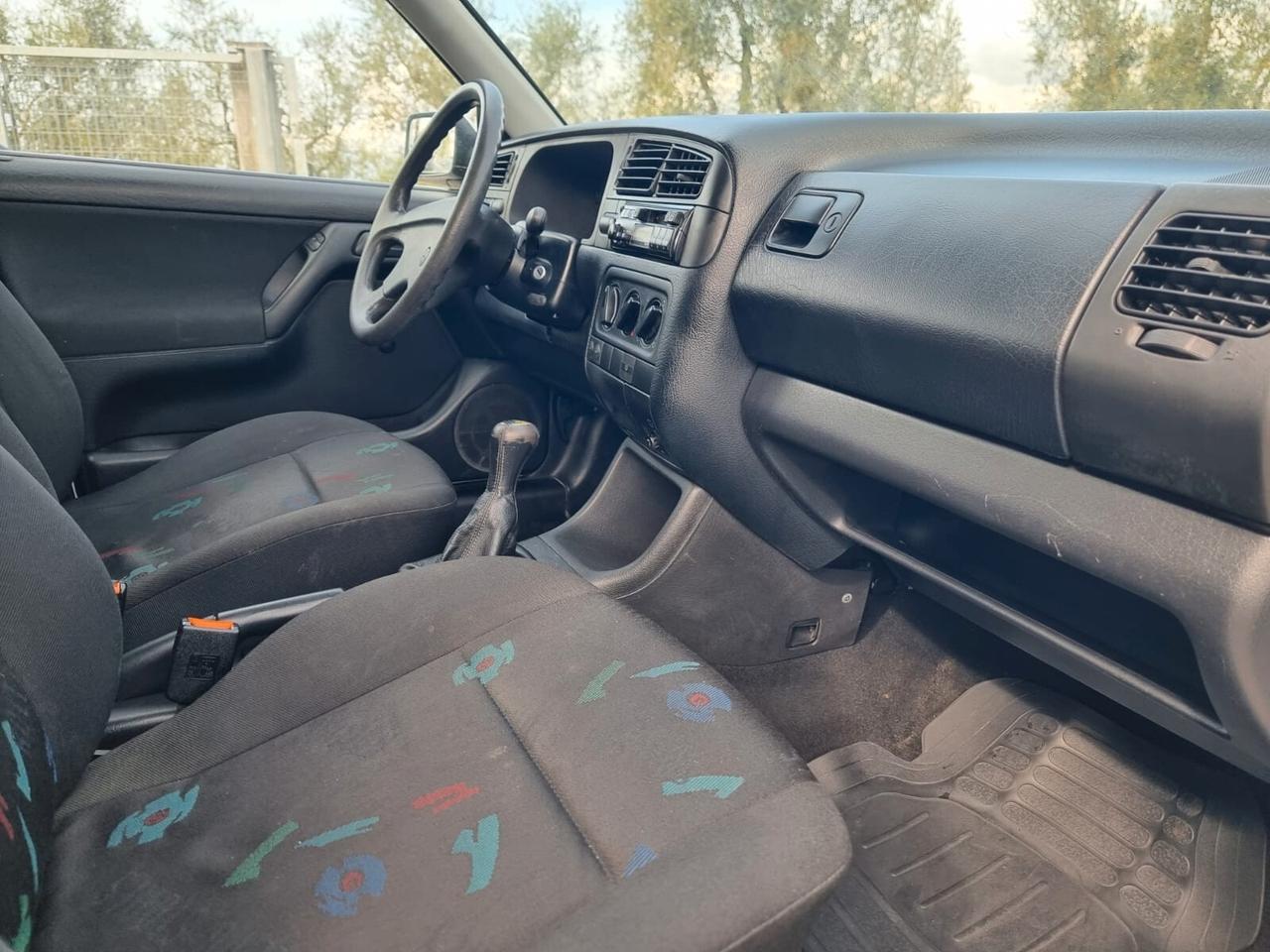 Volkswagen Golf 1.6 ROLLING STONE EDITION