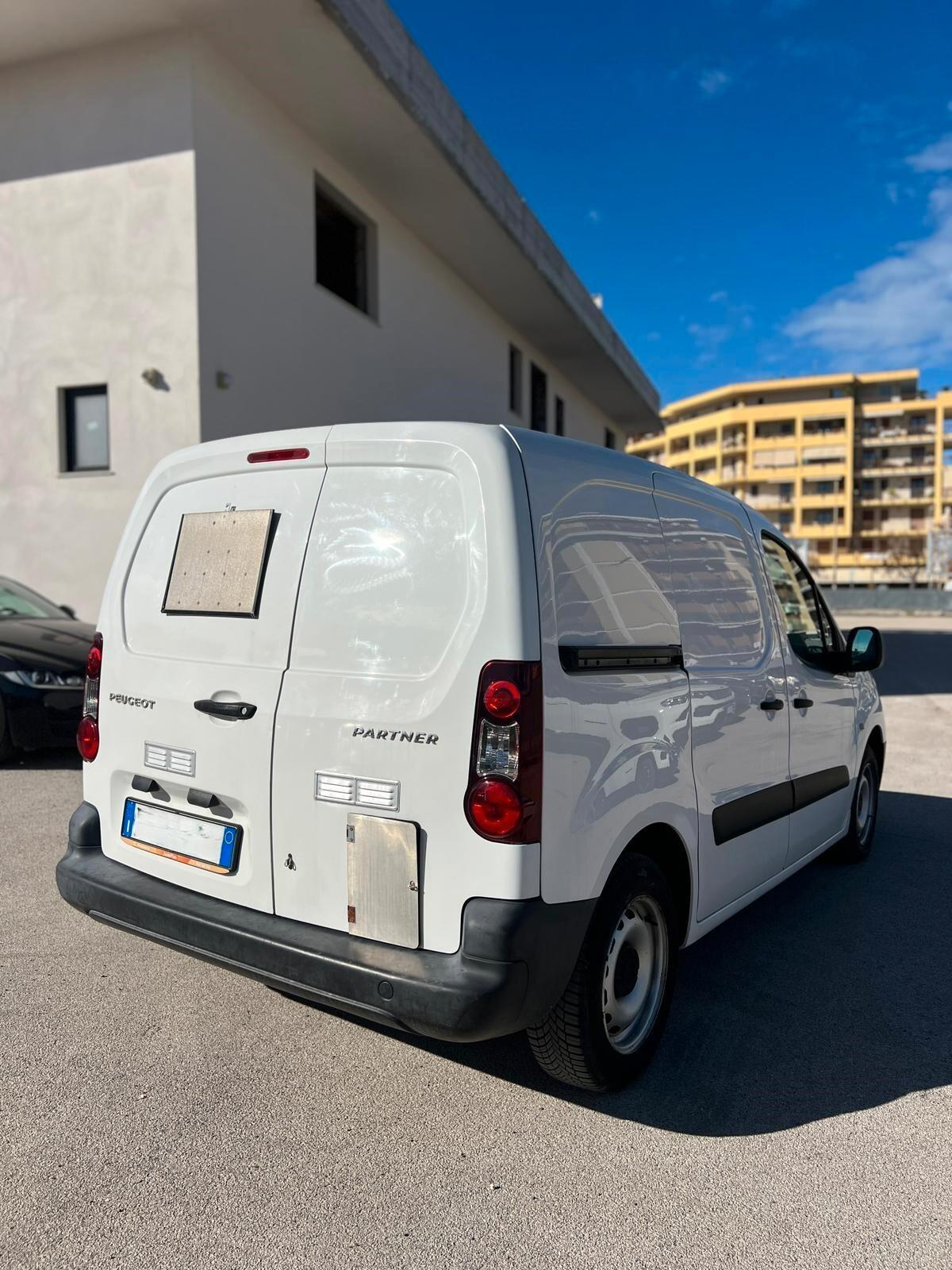 Peugeot Partner BlueHDi 75 L1 Furgone Pro