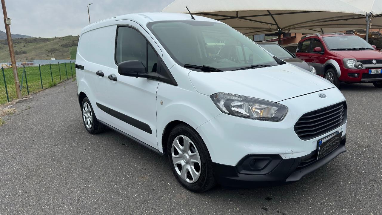 Ford Transit Courier 1.5 TDCi 75CV Van Trend