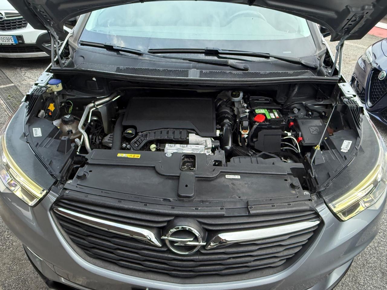 Grandland X 1.2 Turbo 12V 130 CV-Ultimate-unipro-