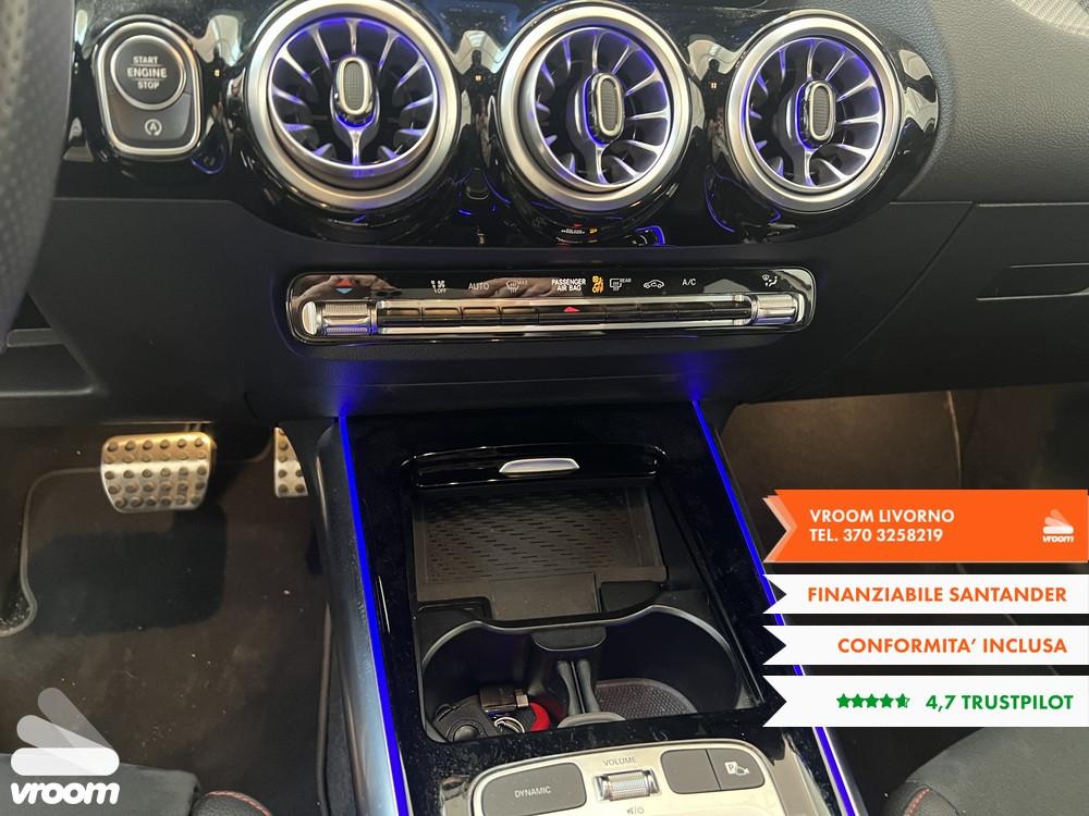 MERCEDES GLA (H247) GLA 200 d Automati...