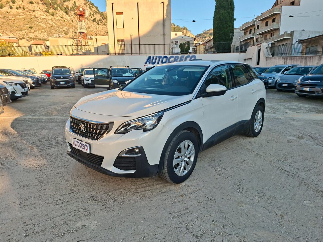 Peugeot 3008 BlueHDi 130 S&S EAT8 Business