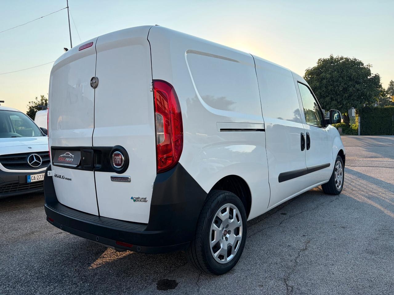 Fiat Doblo Doblò 1.4 T-Jet Natural Power PL-TN Cargo Maxi Lamierato
