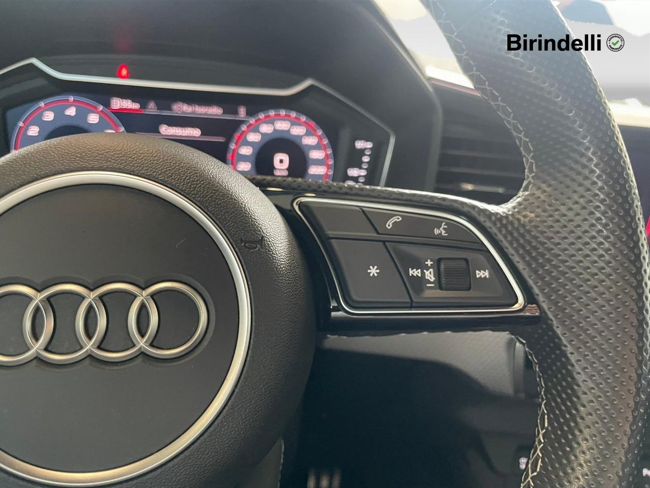 AUDI A1 2ª serie - A1 allstreet 30 TFSI S tronic Identity Contrast