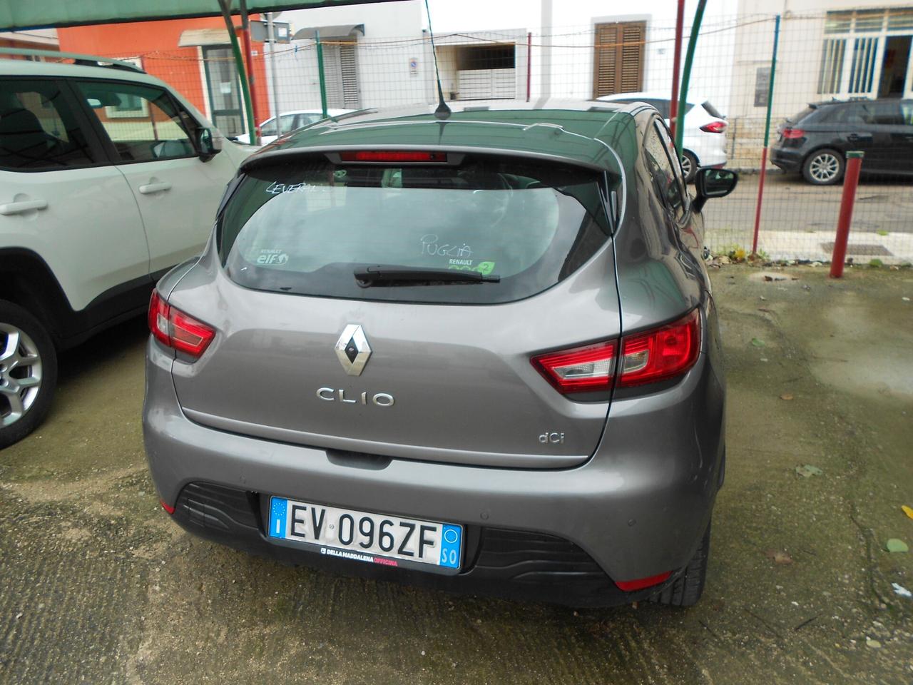 Renault Clio 1.5 dCi 8V 75CV 5 porte Costume National