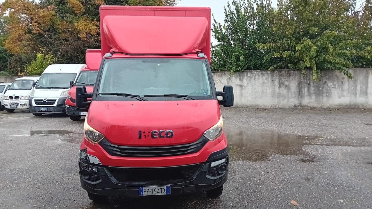 Iveco Daily Iveco Daily 35c16-2.8 box-pedana idr -2018