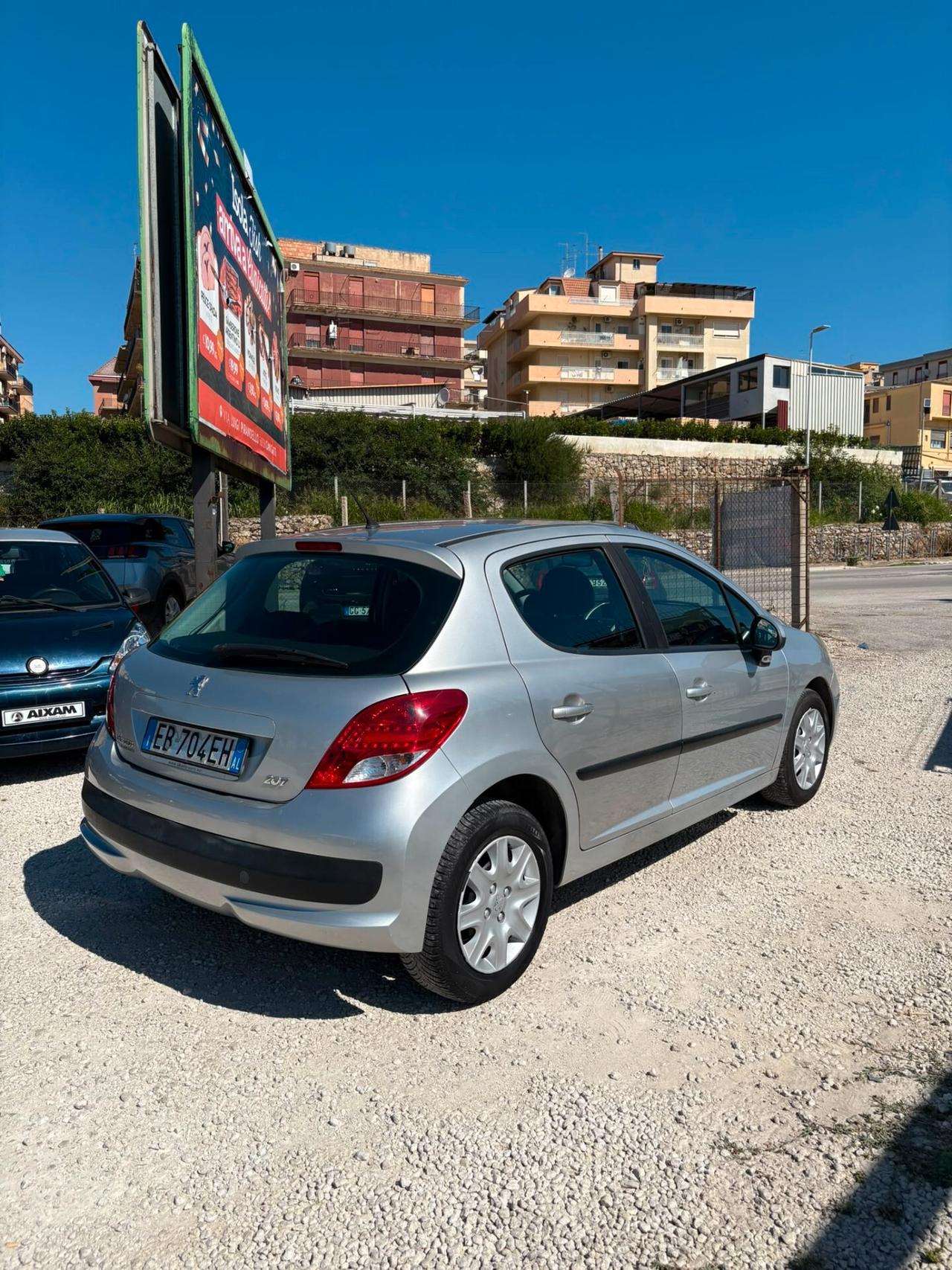 Peugeot 207 1.4 HDi 70CV 5p. Allure
