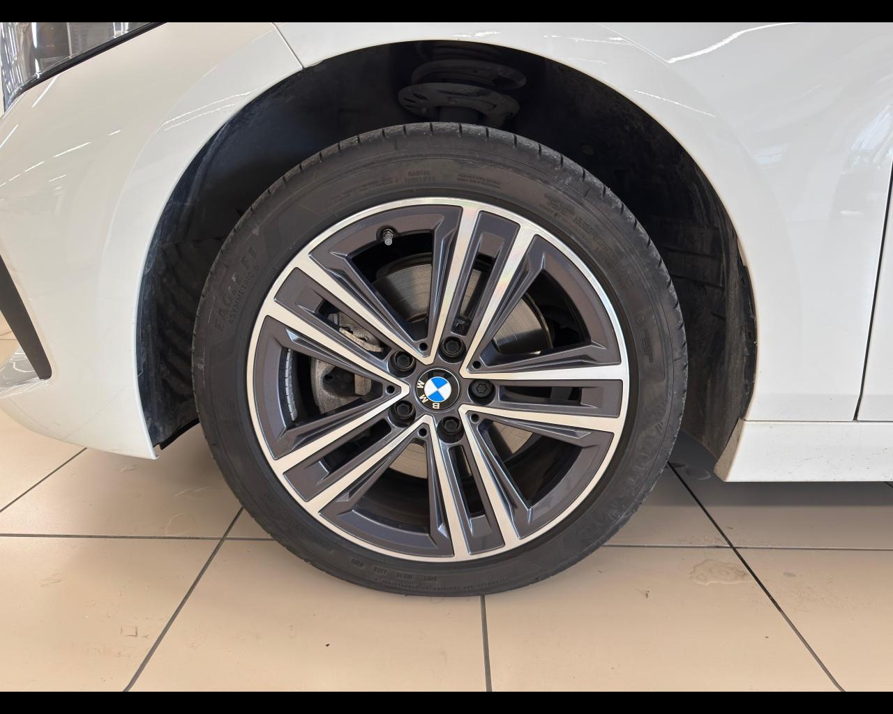 BMW Serie 1 (F40) - 118d 5p. Business Advantage