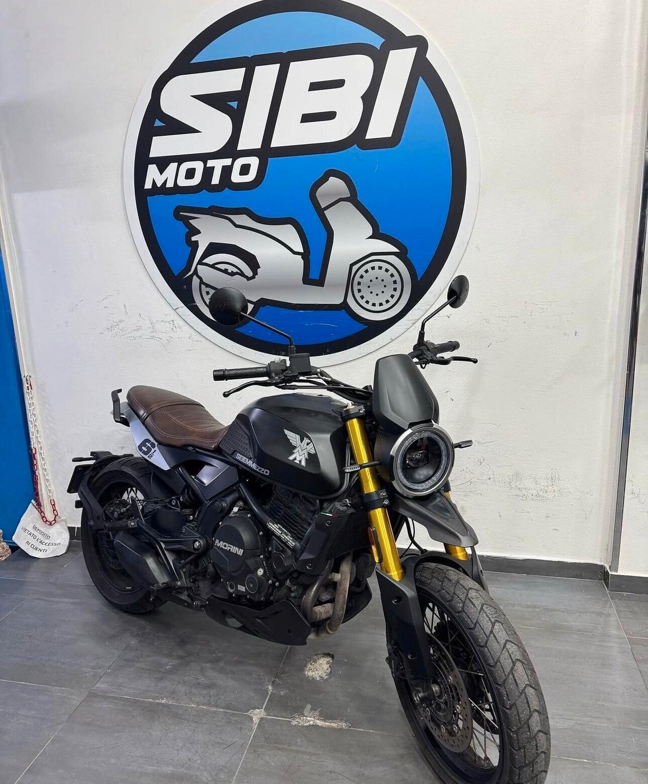 Moto Morini 6 1/2 STR