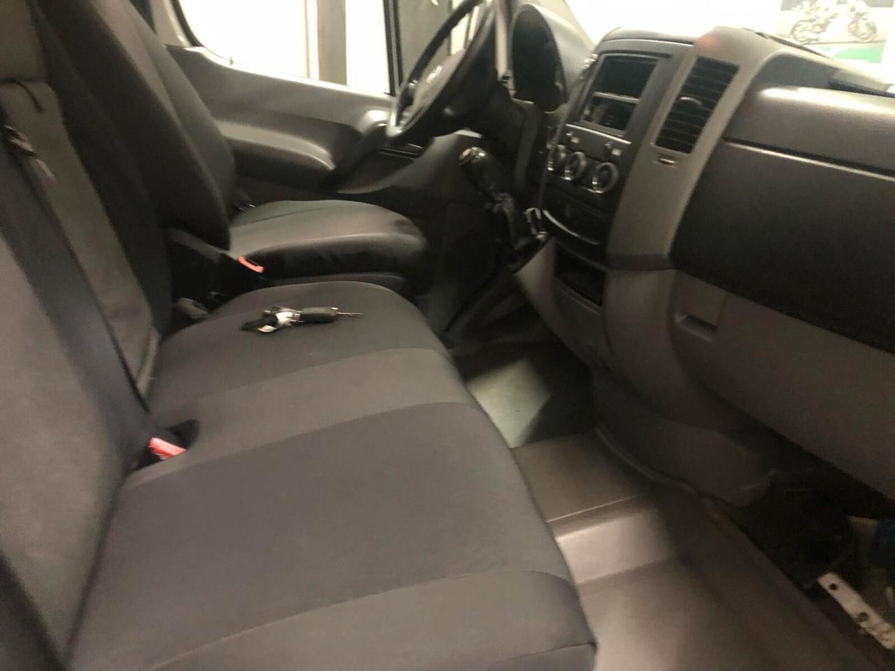 Volkswagen Crafter TDI - PULMINO 9 POSTI