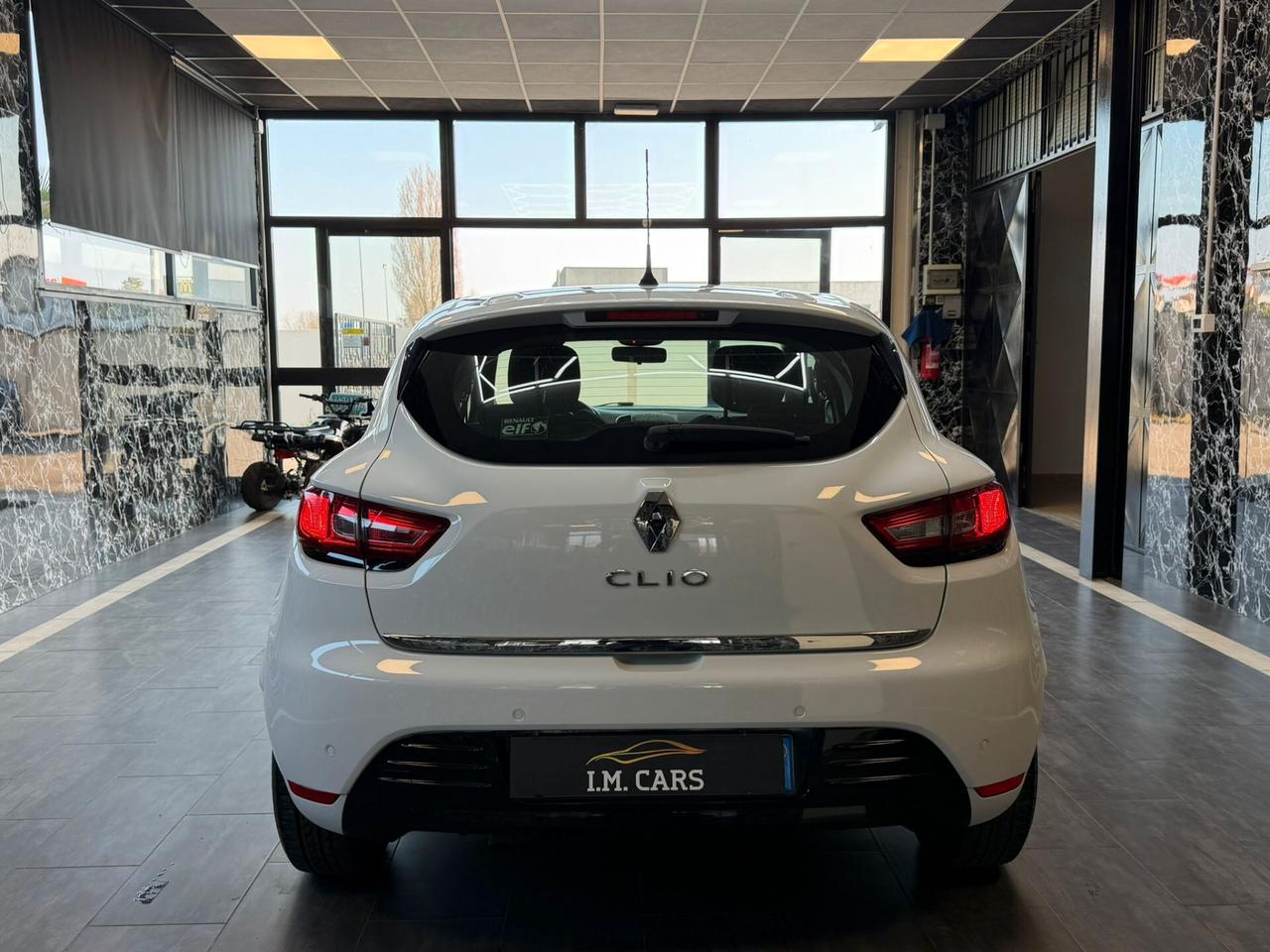 Renault Clio dCi 8V 75 CV 5 porte Moschino Life