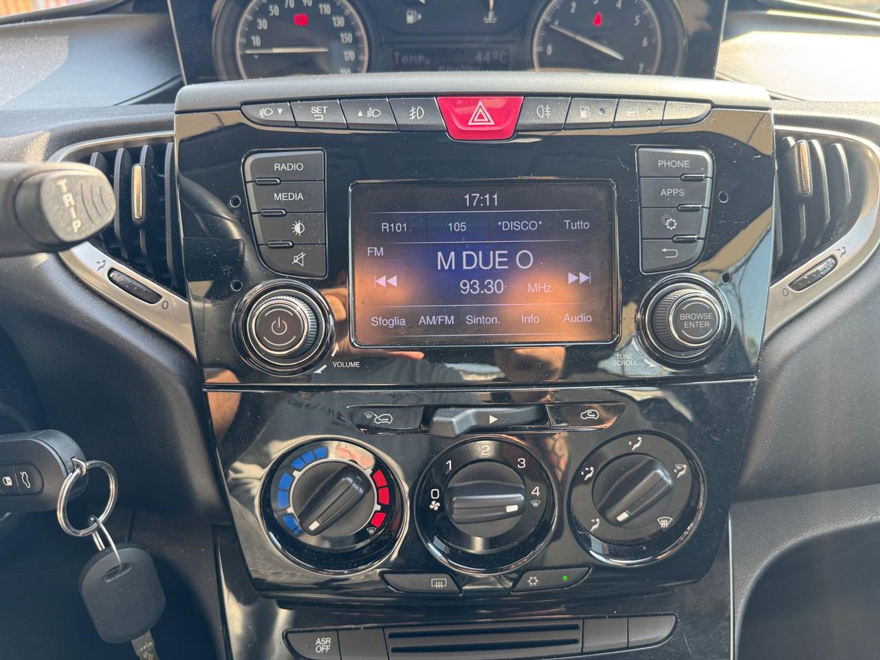Lancia Ypsilon Gold 1.2 LPG #11723