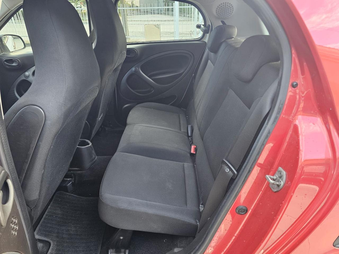 Smart ForFour 70 1.0