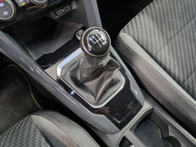 VOLKSWAGEN T-Roc 1.5 TSI ACT Style BlueMotion Technology R-LINE