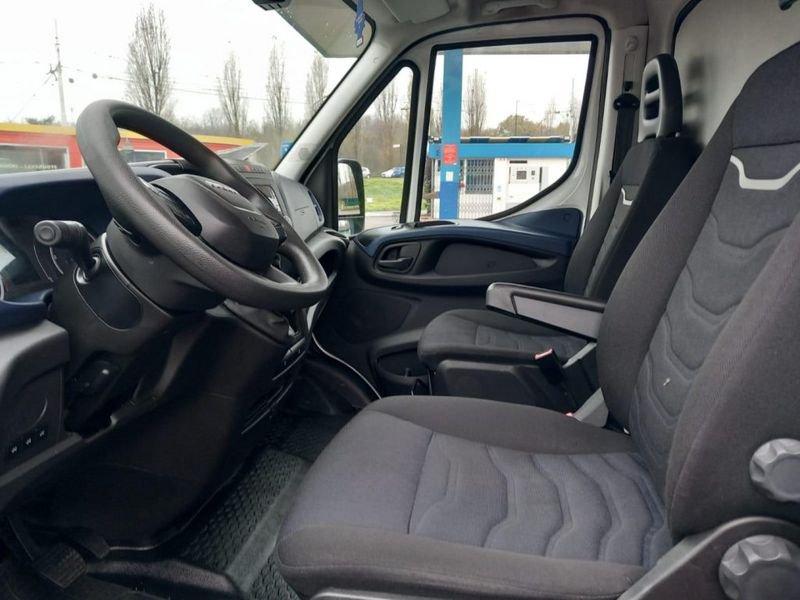 Iveco Daily 35S14HA8V 2.3 HPT Cassonato Hi-Matic