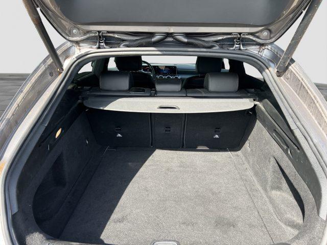 MERCEDES-BENZ CLA sse 180 d Automatic Shooting Brake SPORT