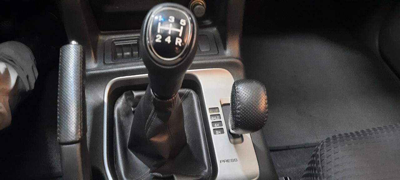 Mitsubishi Pajero 3.2 16V DI-D 3p. aut. Intense