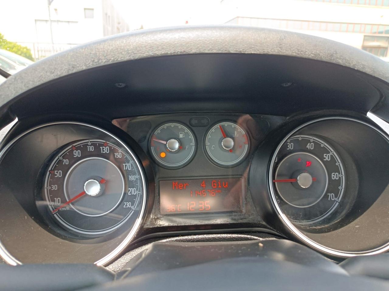 Fiat Punto 1.2 8V 5 porte Street