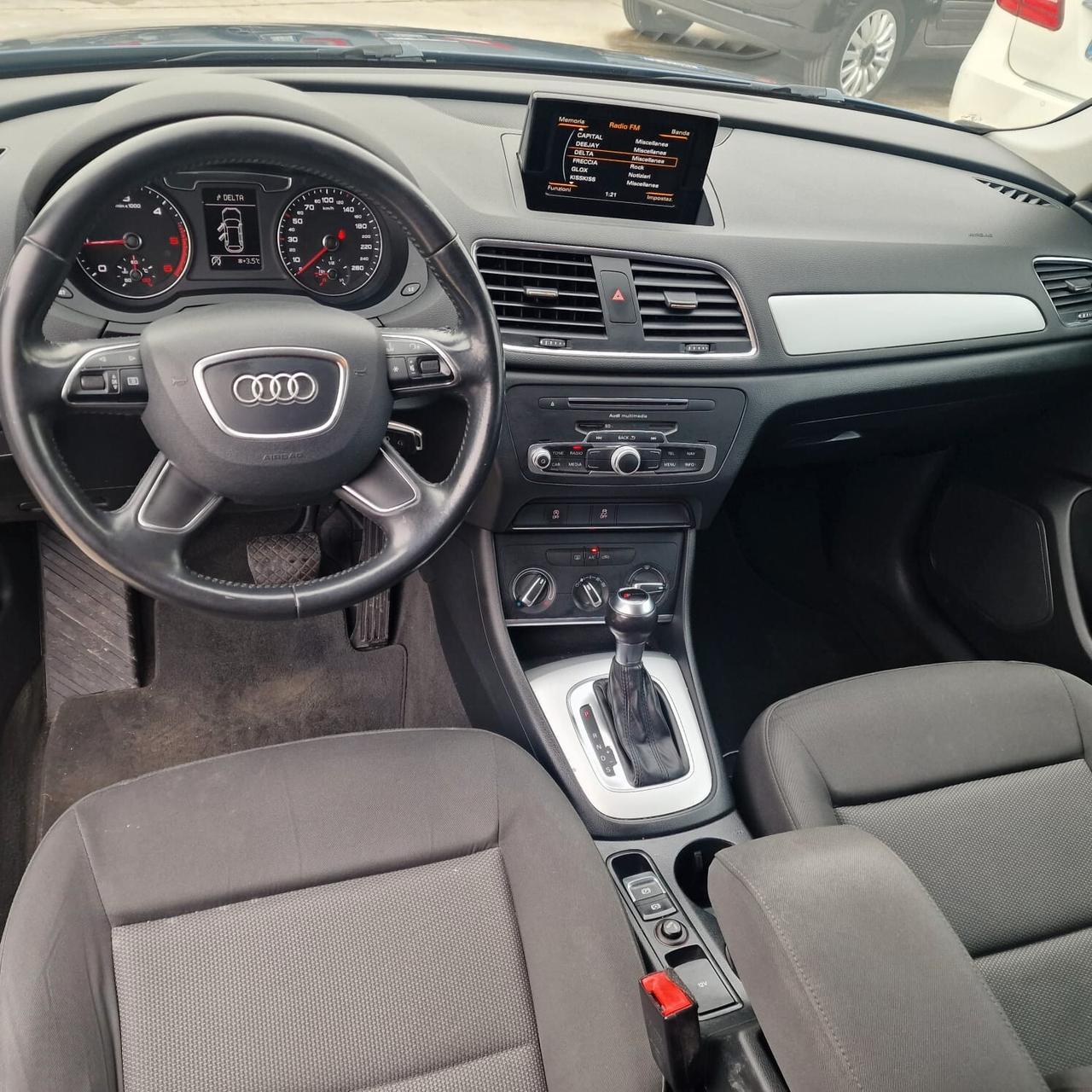 Audi Q3 2.0 TDI 120 CV S tronic Sport UNICO PRECEDENTE PROPRIETARIO