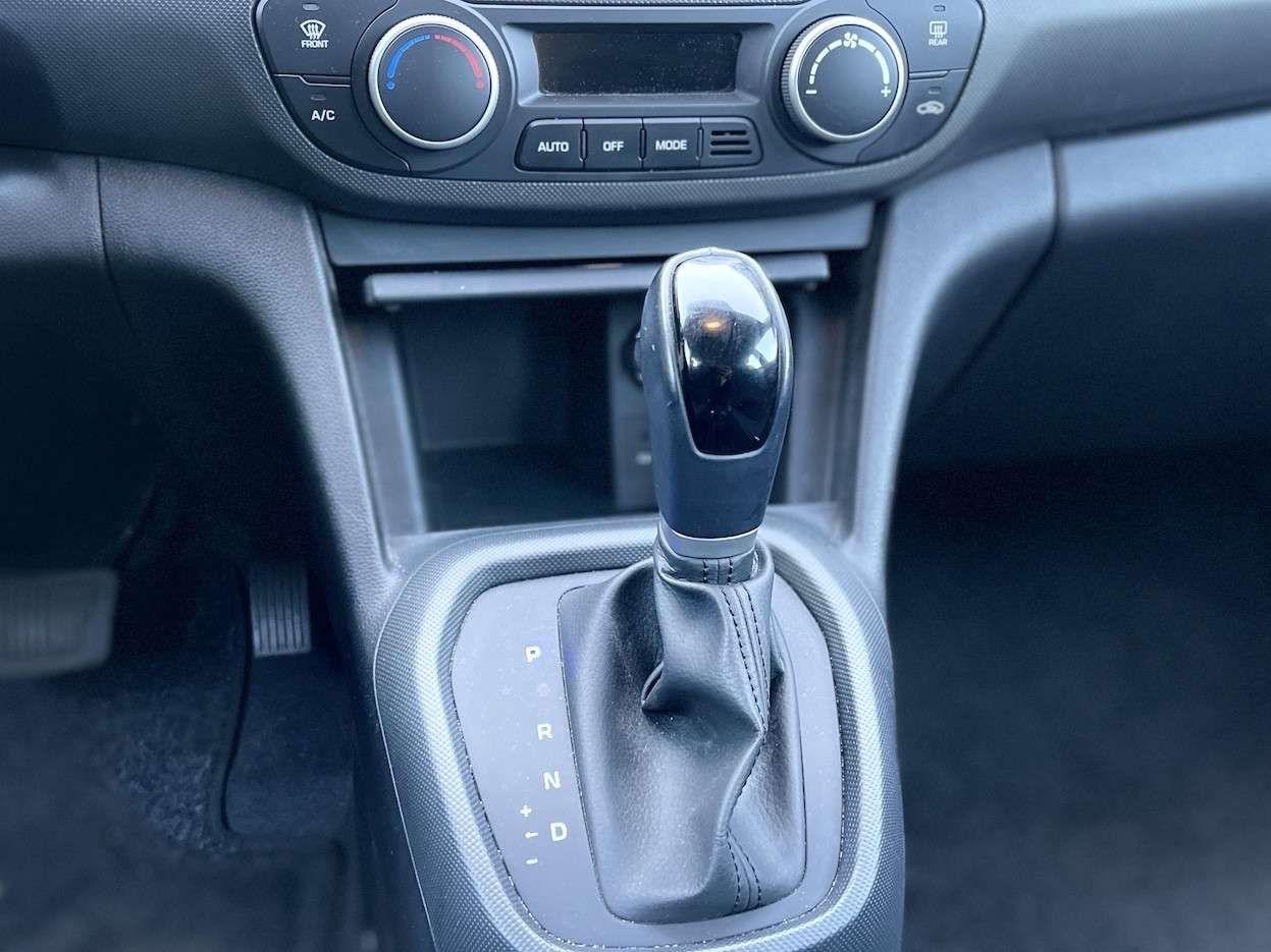 Hyundai i10 1.0 Benzina 66CV E6 Neo. Automatica - 2018