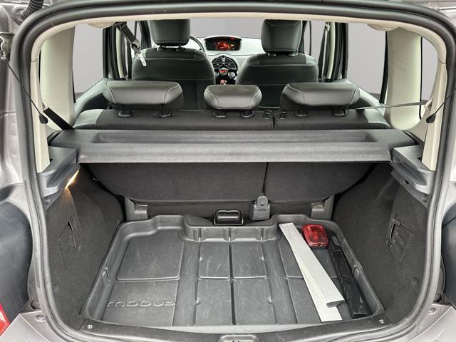 RENAULT Modus 1.2 16V Wave + 4gomme