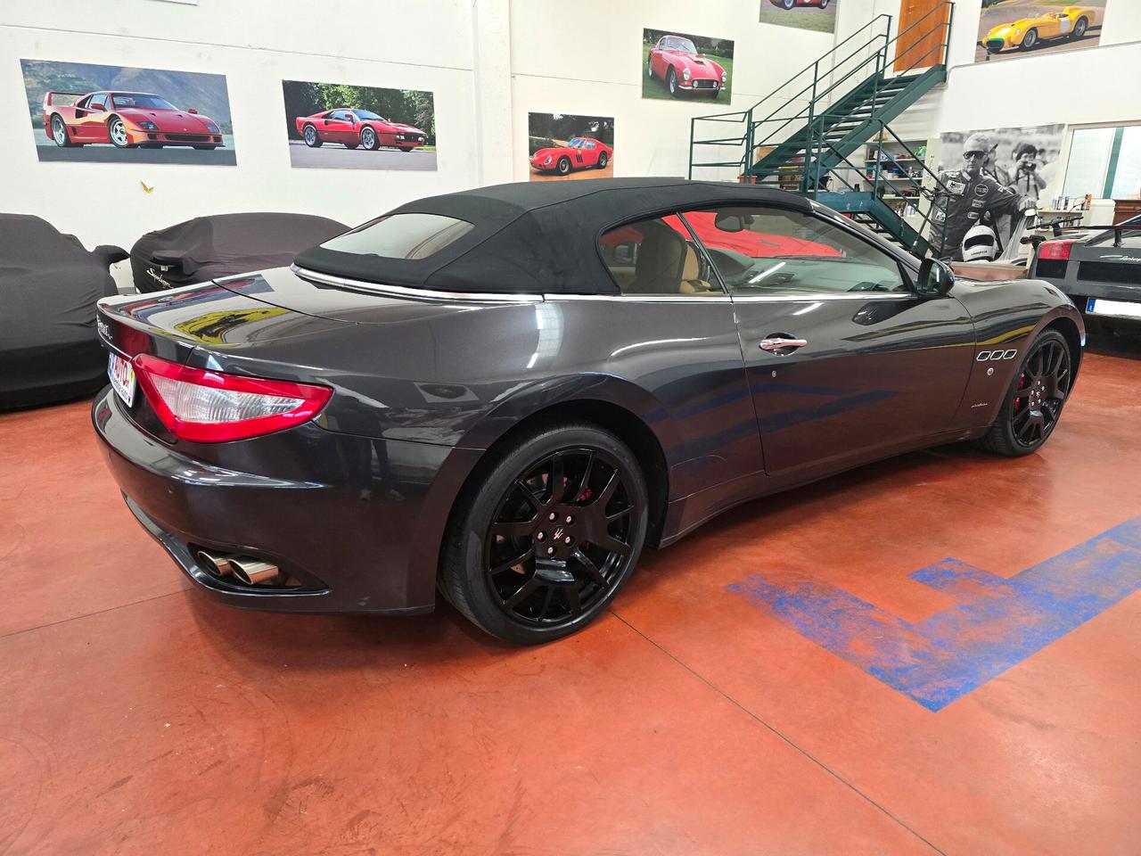 Maserati GranCabrio 4.7 V8 cambio automatico