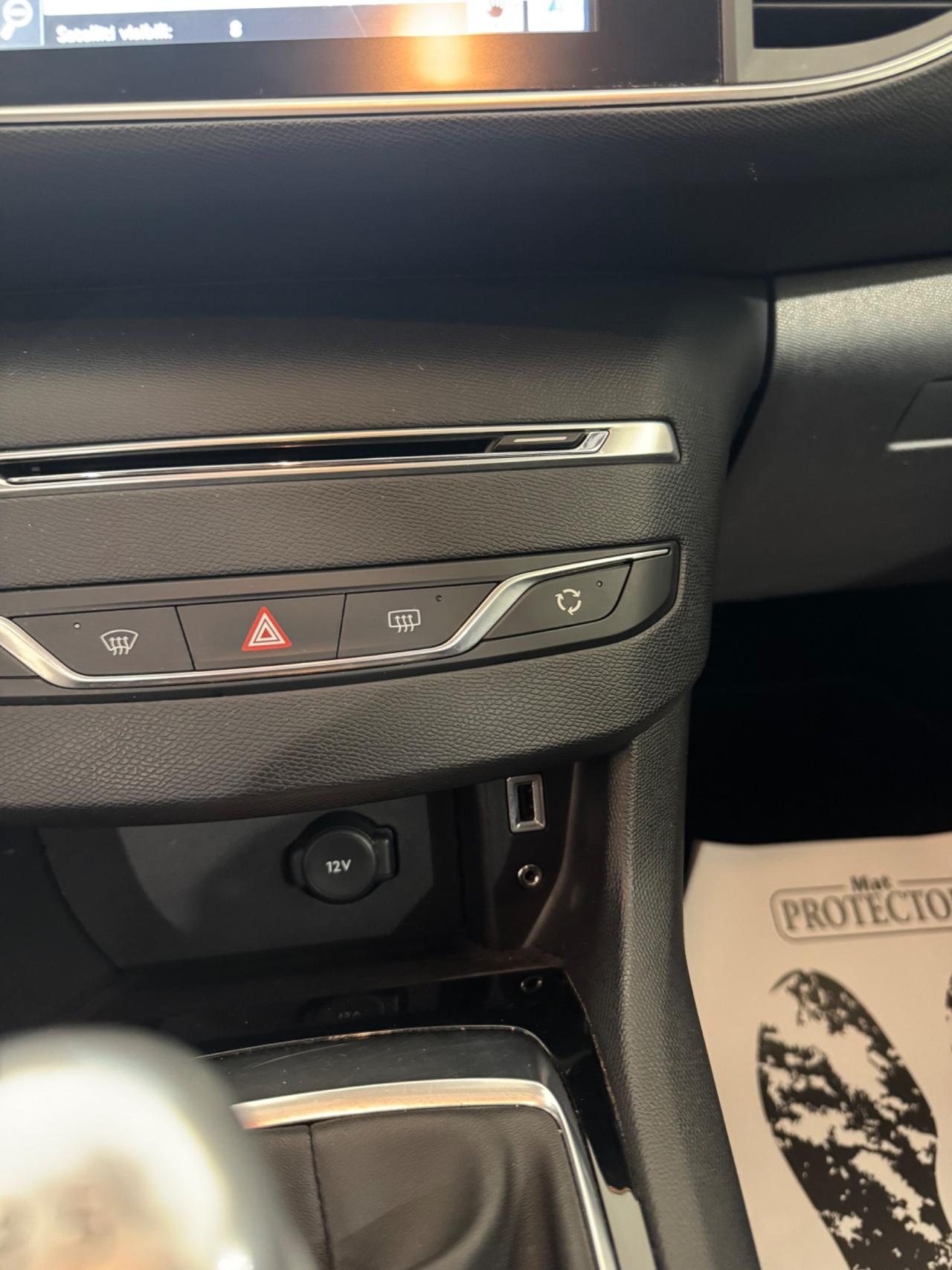 Peugeot 308 BlueHDi 120 S&S SW Business