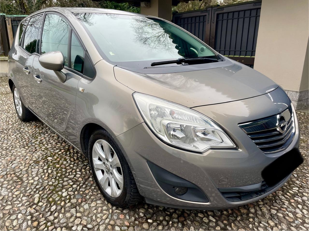 Opel Meriva 1.7 CDTI Cosmo *AUTOMATICA*
