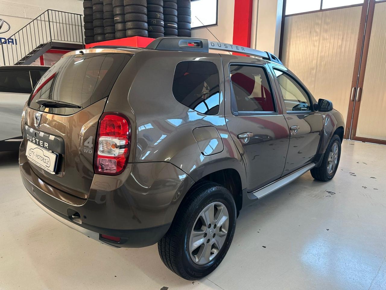 Dacia Duster 1.5 dCi 110 CV S&S 4x4 Serie Speciale Brave