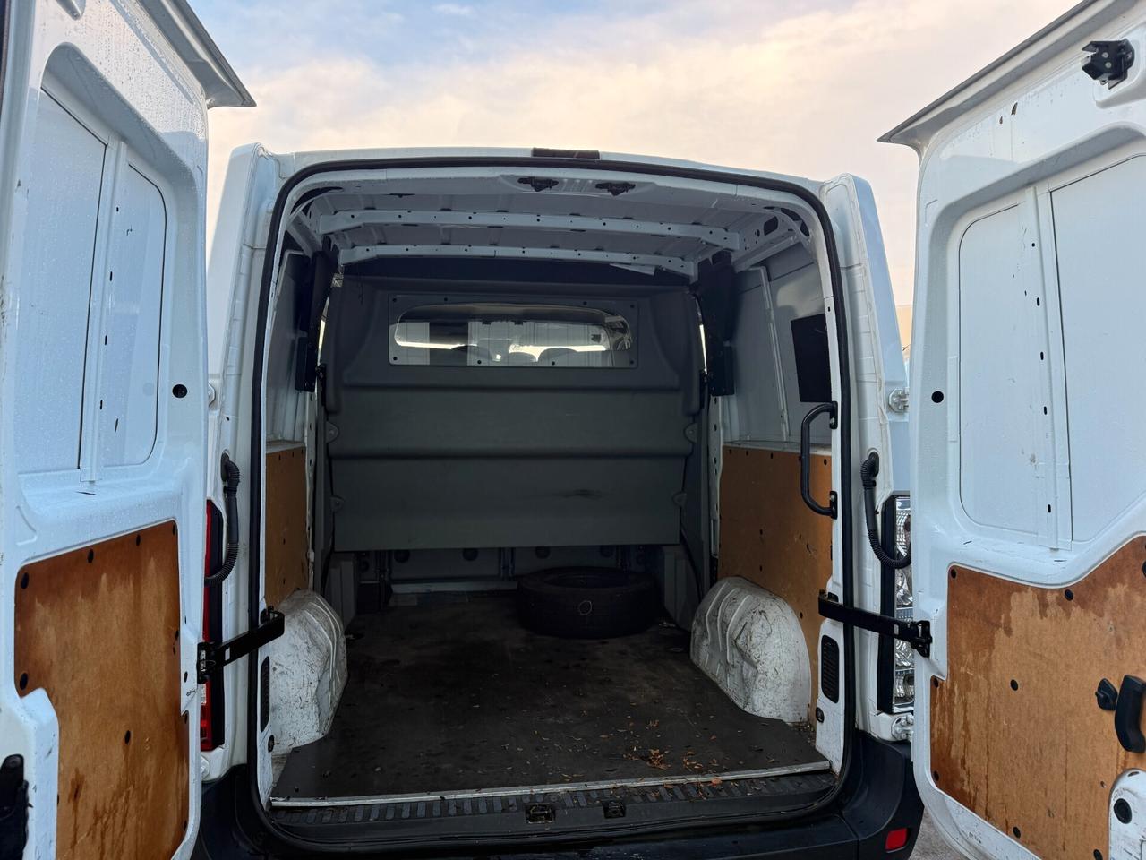 Renault Master 2.3/150CV/EURO 6/7 POSTI/2019