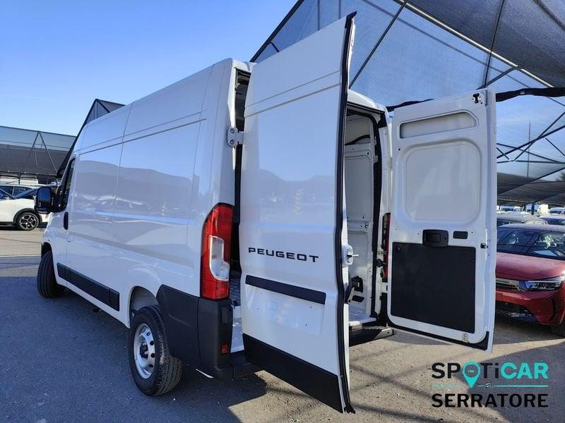 Peugeot Boxer LCV 335 L2H2 2.2 bluehdi 140cv S&S