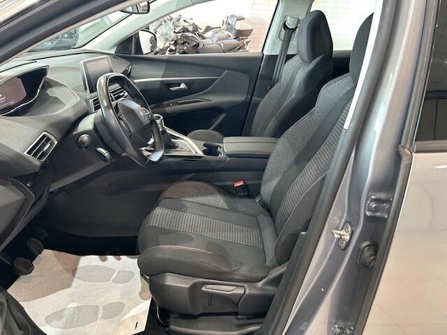 PEUGEOT 3008 1.5 bluehdi Active s&s