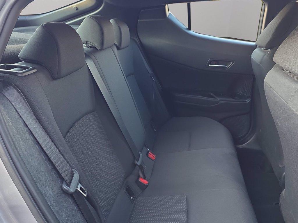 TOYOTA C-hr 1.8h business 2wd e-cvt del 2018