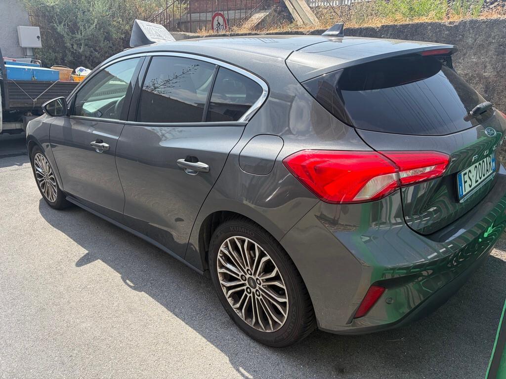 Focus 1.0 ecoboost Titanium 125cv -LEGGERE INFO-