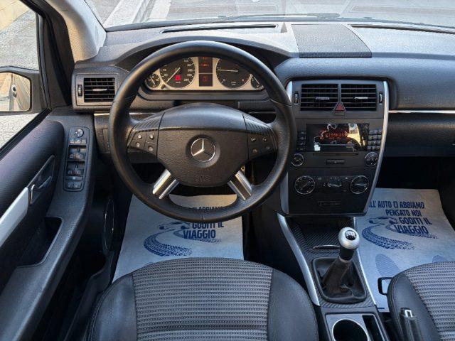 MERCEDES-BENZ B 200 CDI Sport