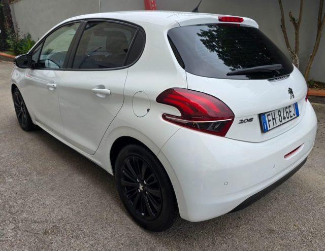 PEUGEOT 208 1° serie PureTech 82 5p. GPL BLACK EDITION