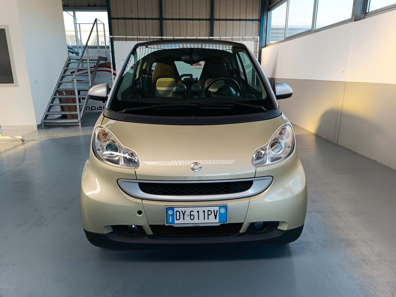 Smart ForTwo 1000 52 kW coupé limited two