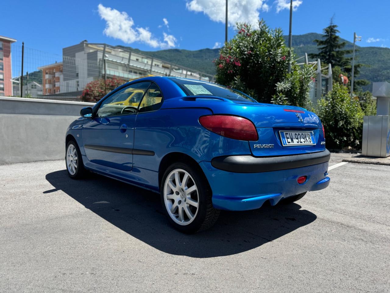 Peugeot 206 CABRIOLET 1.6 16V