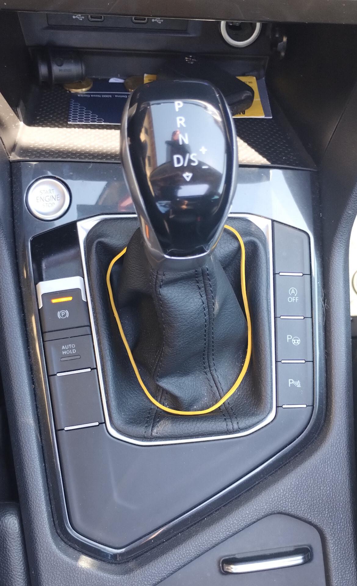 Volkswagen Tiguan 2.0 TDI 150 CV SCR DSG Elegance