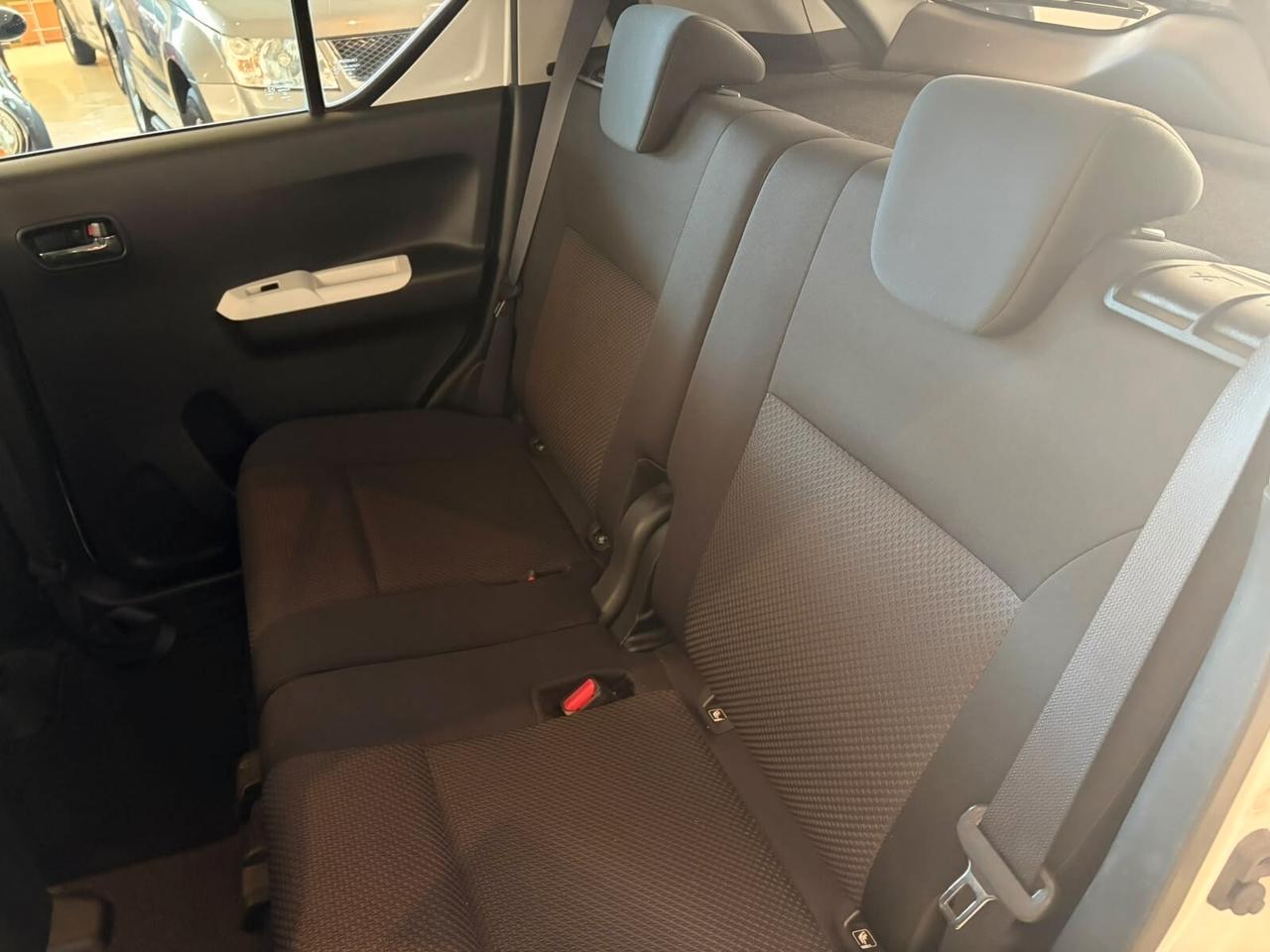 Suzuki Ignis 1.2 Dualjet Top