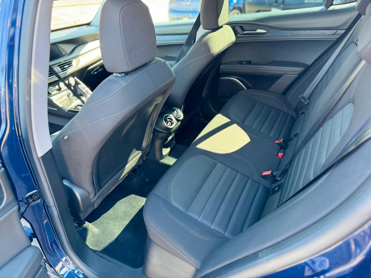 Alfa Romeo Stelvio 2.2 Turbodiesel 160 CV AT8 RWD