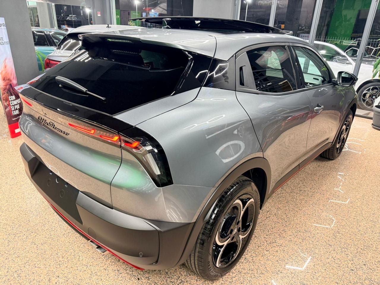 Alfa Romeo Junior 1.2 145 CV Hybrid eDCT6 Speciale