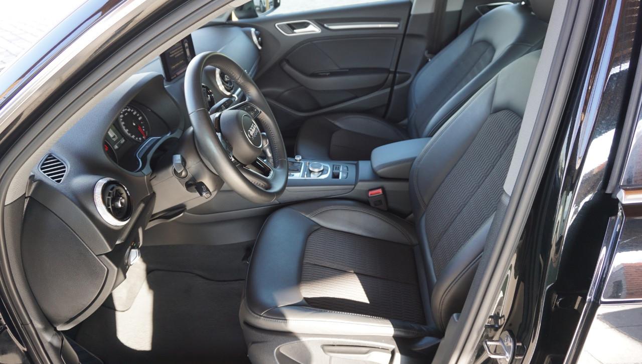 Audi A3 Sportback 1.6 tdi Business 110cv s-tronic